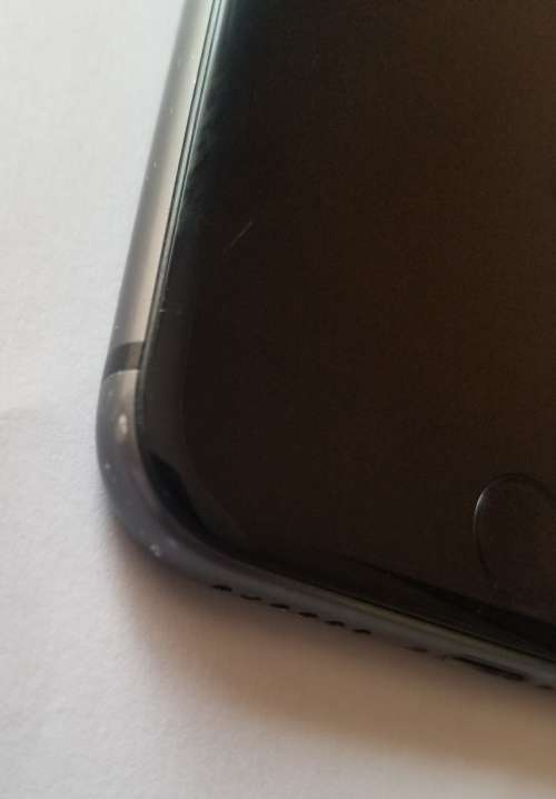 iPhone 8 - 64GB - Space Grey - Very Good Condition
