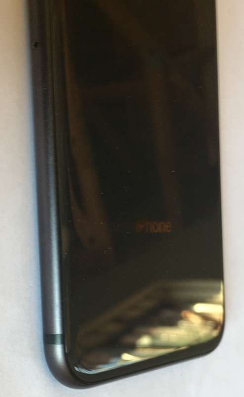 iPhone SE - 2nd - 2020|| 64GB || Black || Immaculate - Practcally NEW - Scratchless