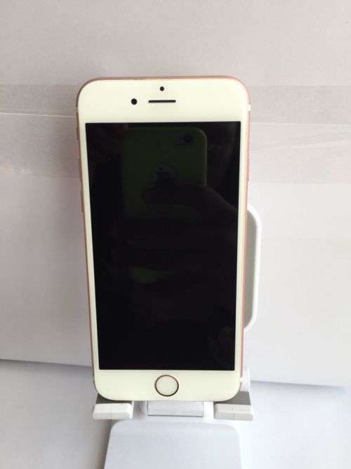 iPhone 6s || 32GB || Rose Gold || Immaculate Condition