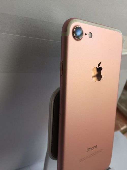 iPhone 7 || 256GB || Rose Gold || IMMACUALATE CONDITION