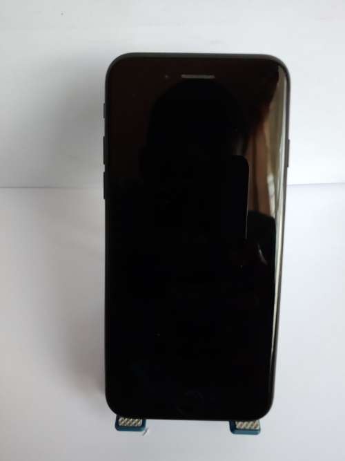 iPhone 7 || 32GB || Black || Immaculate Condition