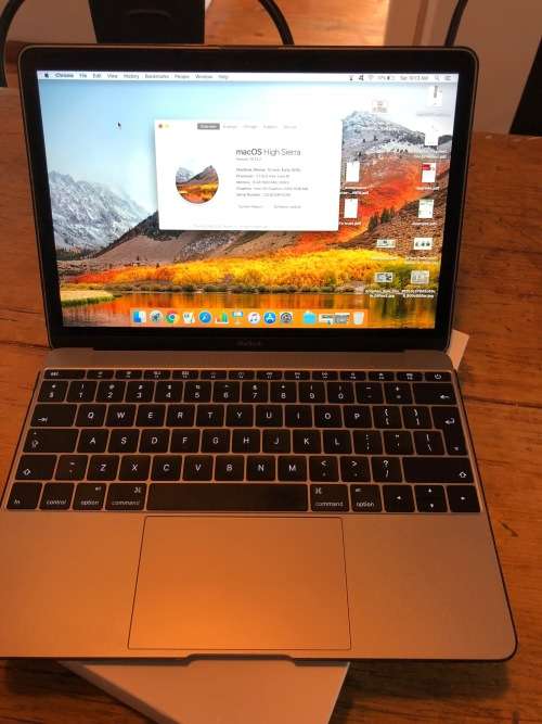 Macbook