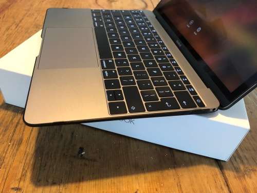Macbook