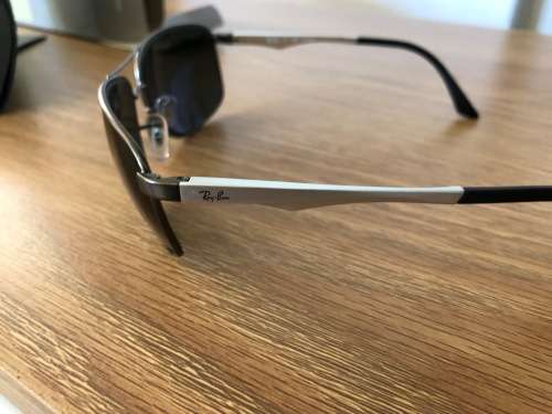 Ray-Ban