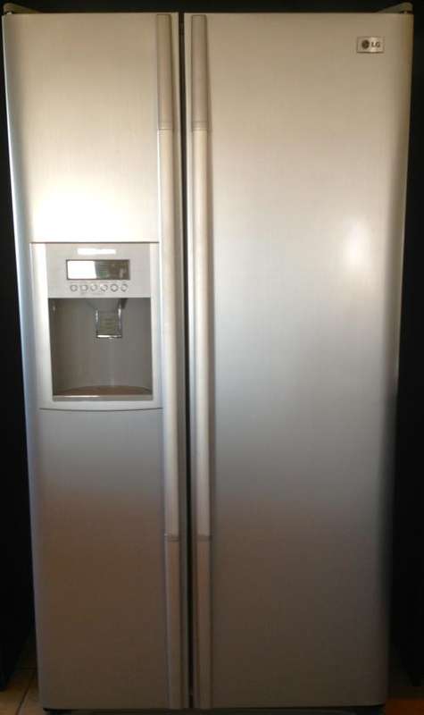 LG Double door fridge/freezer