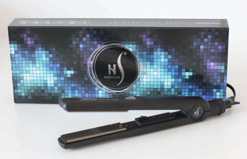 HerStyler Black Titanium Hair Straightener