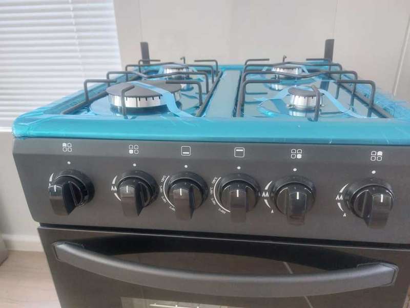 4 Burner Gas Stove with Gas Oven and Grill - Full Safety COC unit  with warranty