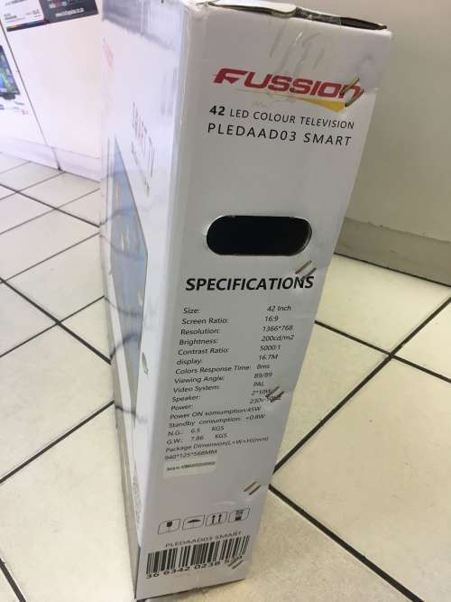 FUSSION SMART TV 42 Inch BRAND NEW ( NETFLIX )