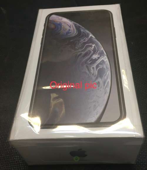 IPHONE XR !!! 64GB !!! Space Gray !!!  BRAND NEW SEALED BOX