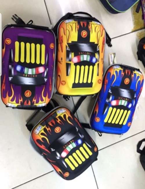 SCHOOL BAG