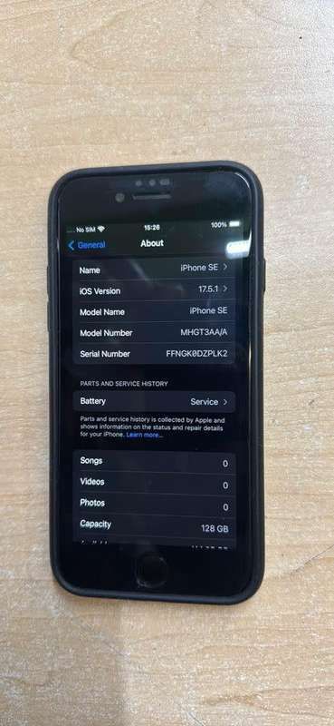 Apple iPhone SE 2nd Gen (2020) 128GB Black Pre-owned