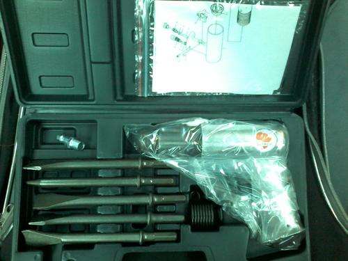 10 pce AIR HAMMER  CABINET WITH CHISEL