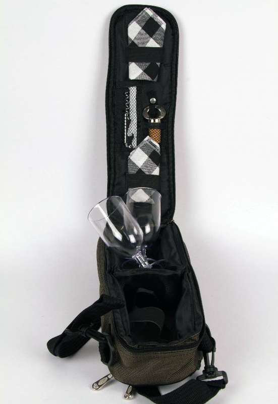 Brand new Wine bags with wine openers and glasses
