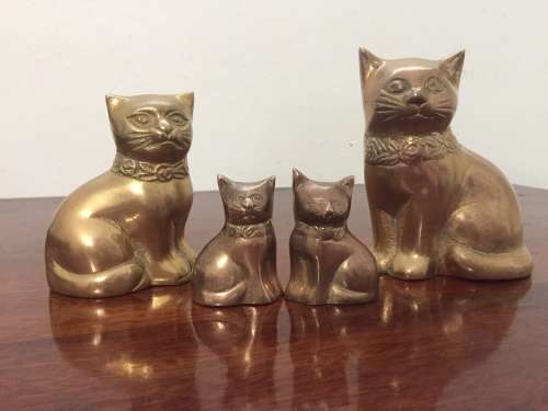 Set of 4 Vintage brass cat ornaments (Large 120mm, Small 60mm in Hight)
