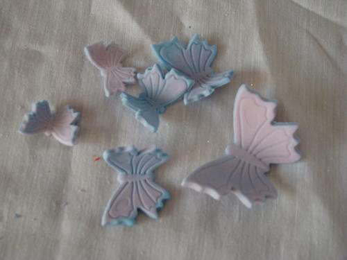 Edible butterflies cake decorations