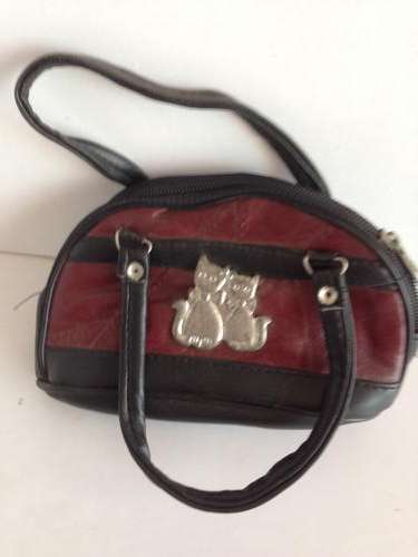 Little girls faux leather handbag with cat detail
