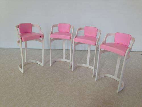 4 xMattel Barbie chairs 1990