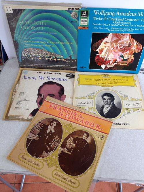 5 mixed international records /lp's