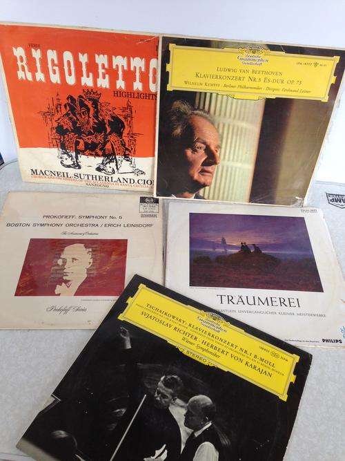 5 mixed international records /lp's