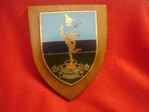 RHODESIAN ARMY SIGNALS CORP PLAQUE