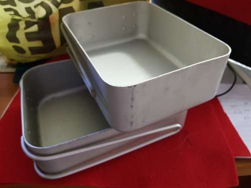 RHODESIA; ARMY/POLICE FIELD MESS TINS