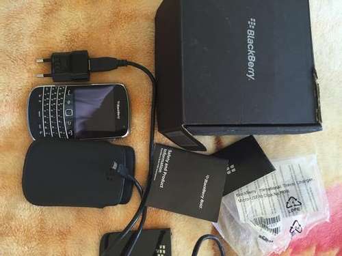 Blackberry 9900 CRAZY WEDNESDAY!!! BARGAIN!!!
