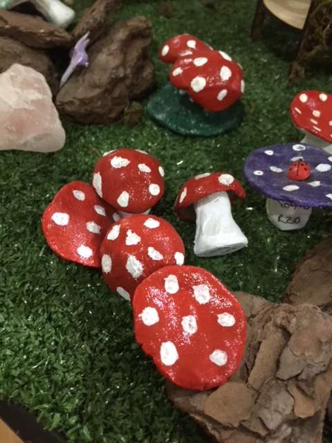 fairy garden mushrooms singles