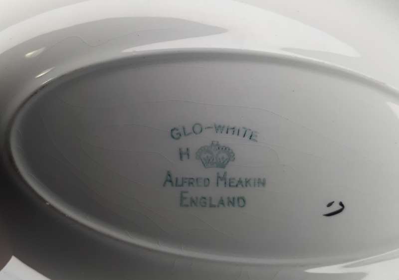 Alfred Meakin Gravy Boat, made in England