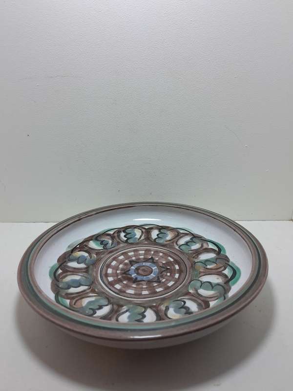 The Old Jar Pottery Plate