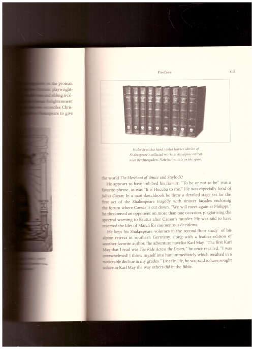 HITLER`S PRIVATE LIBRARY: THE BOOKS THAT SHAPED HIS LIFE