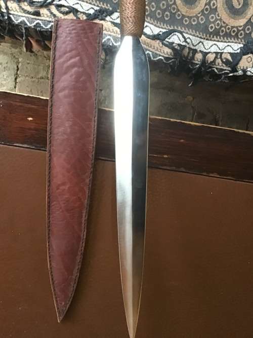 LONG SPEAR WITH LEATHER SHEATH