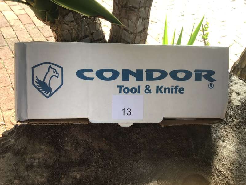 CONDOR BUSHCRAFT BASIC CAMP KNIFE 5 CARBON STEEL BLACK BLADE, HARDWOOD HANDLE, LEATHER SHEATH