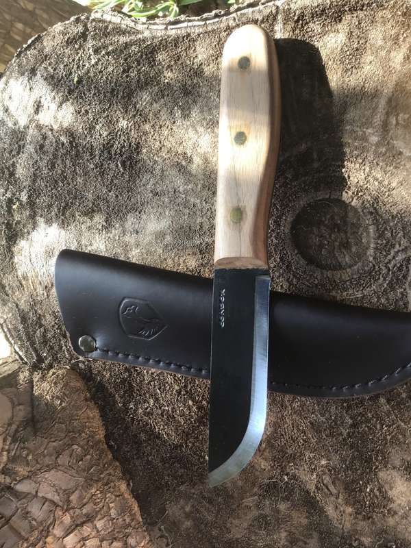 CONDOR BUSHCRAFT BASIC CAMP KNIFE 5 CARBON STEEL BLACK BLADE, HARDWOOD HANDLE, LEATHER SHEATH