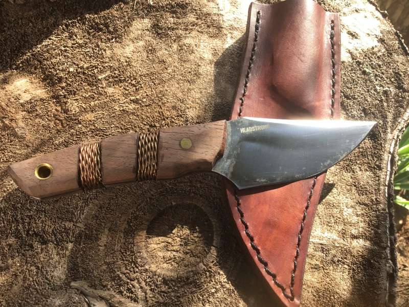 CONDOR HEADSTRONG KNIFE 4,02 1095 CARBON STEEL BLADE, WALNUT HANDLE, WELTED LEATHER SHEATH CTK2813