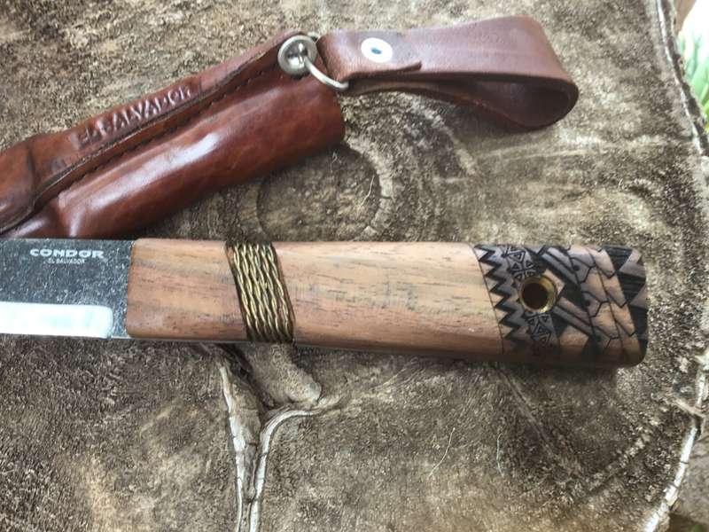 CONDOR INDIGENOUS PUUKKO KNIFE 3,9 1095 CARBON STEEL BLADE, WALNUT HANDLE, WELTED LEATHER SHEATH CT