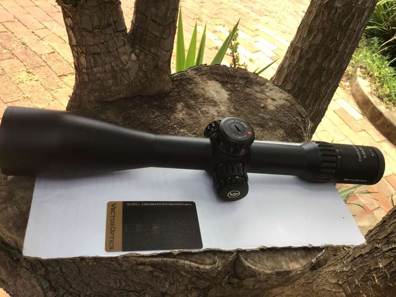 VECTOR OPTICS CONTINENTAL 5-30x56 FFP