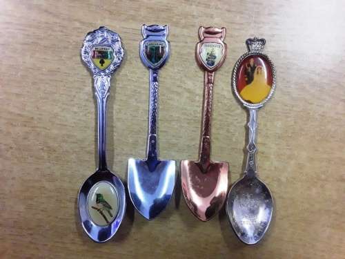 COLLECTIBLE SUGAR SPOONS