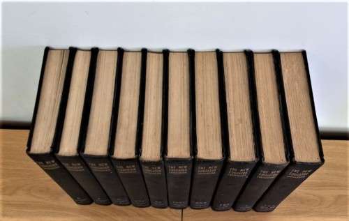 THE NEW EDUCATOR ENCYCLOPEDIA - SET OF 10 VOLUMES SOLD AS LOT