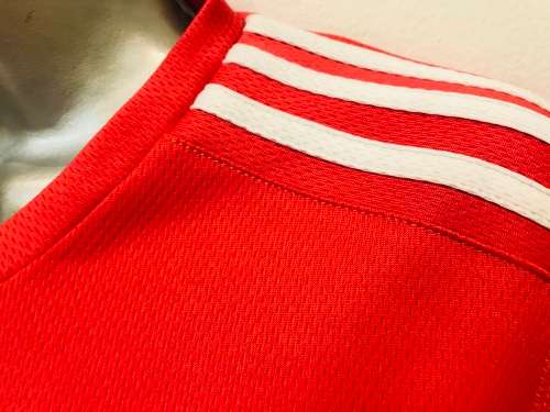 10 / 34 adidas red t-shirt gym running cross fit top.climalite