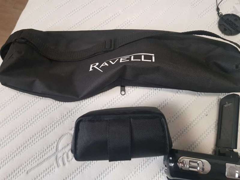 Digital Camera with tripod