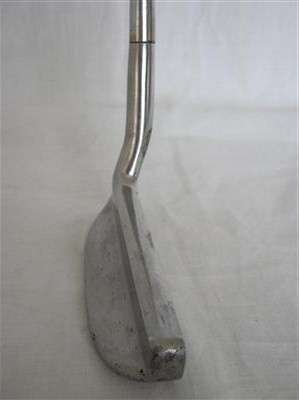 WILSON STAFF ( MODEL 8813 ) PUTTER...