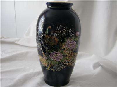 HAND PAINTED AND GILDED VASE MADE IN JAPAN..16cm HIGH X 4.50cm ACROSS TOP X 26.50 AROUNG GIRTH