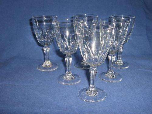 SET OF 6 SHERRY GLASSES.....FRENCH MADE