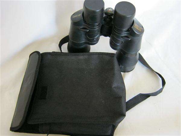 BINOCULARS IN FABRIC SHOULDER BAG...