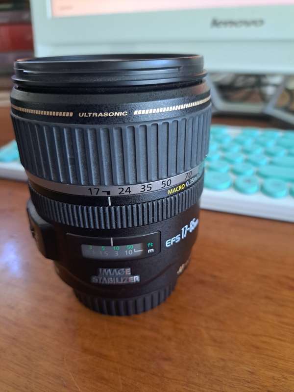 Canon ultrasonic EFS 17-85 mm image stabiliser lens