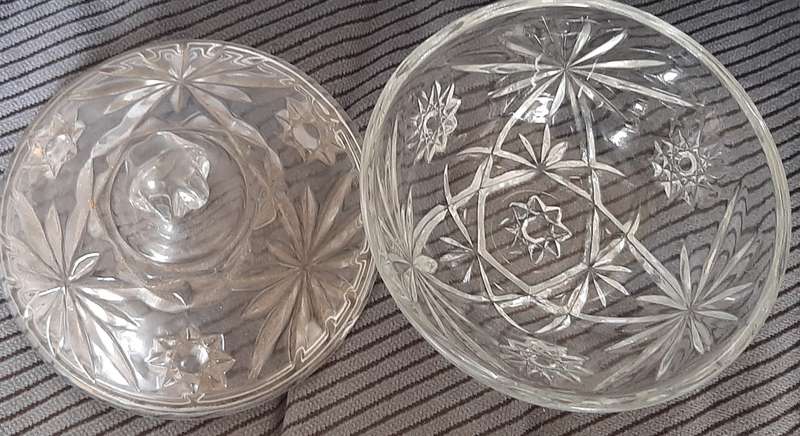 2 cut Crystal pieces - bowl with lid & vase
