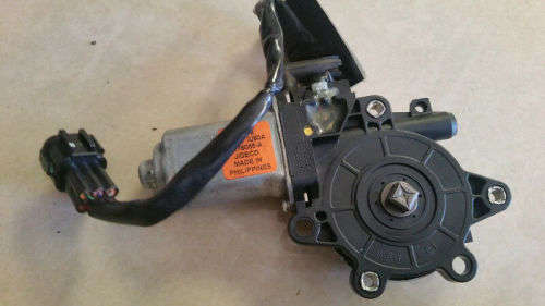 Nissan Tida Driver Side Window motor