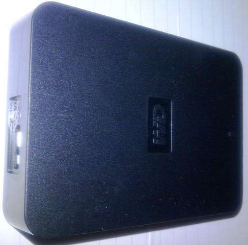 ******W D ELEMENTS *******500 GB *********SECOND HAND***** FREE SHIPPING.