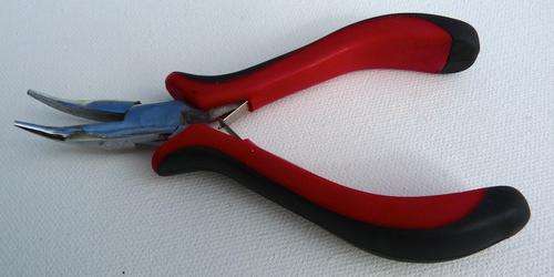 Pliers for adding or removing Human Hair Strands