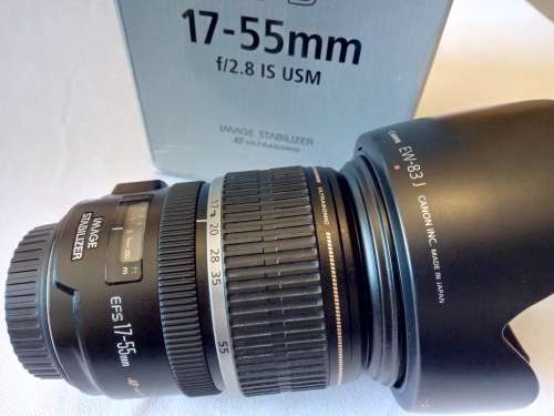 Canon EF-S 17-55mm f/2.8 IS USM Lens PLUS Lens Hood